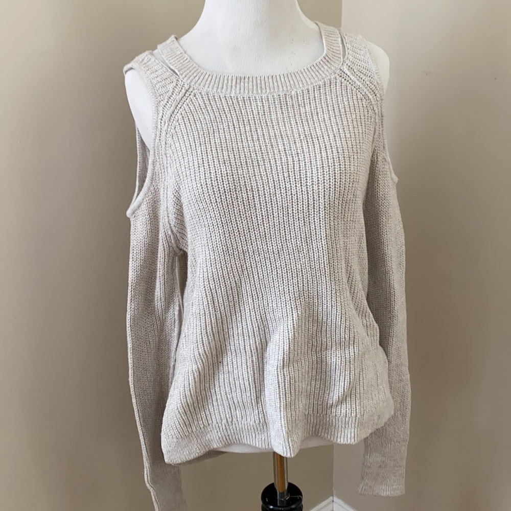 hollister sweater